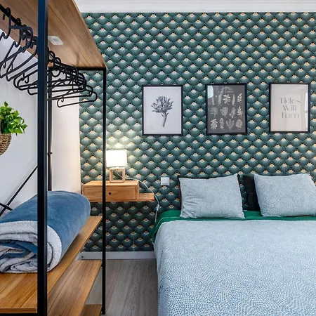 Renov Nov24 Clerigos Premium With Self Check In * Porto