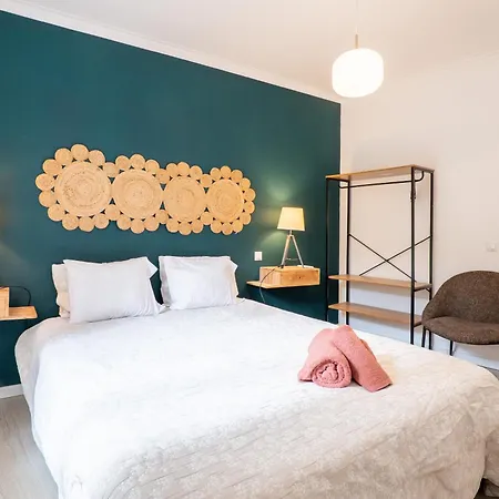 Lejlighed Ren Feb26 Clerigos Retreat *