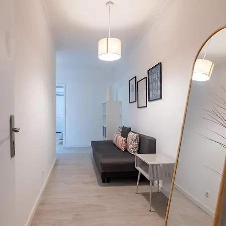 Lejlighed Ren Feb26 Clerigos Retreat