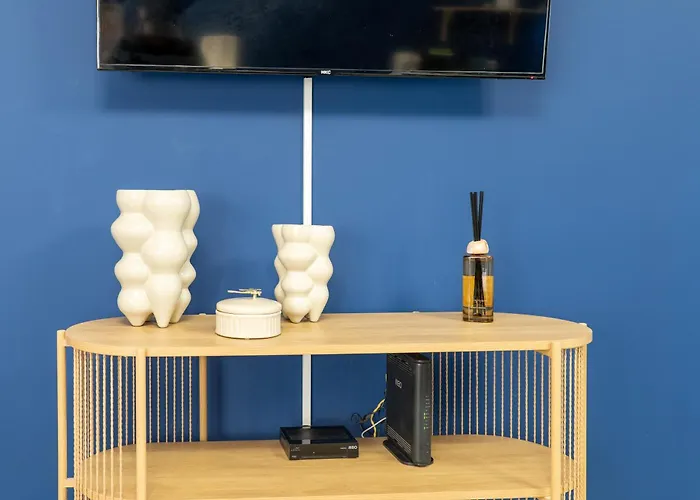 Ren Feb26 Clerigos Retreat Lägenhet *