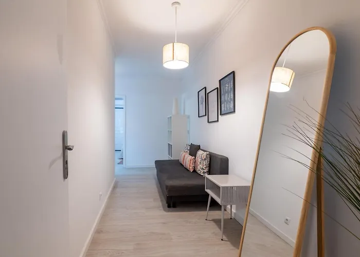 아파트 Ren Feb26 Clerigos Retreat